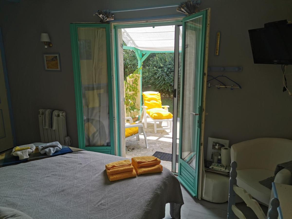 Les Hotes Landes Bed & Breakfast